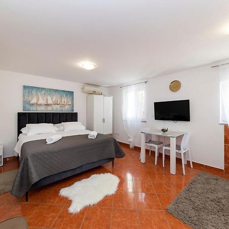 Apartmani Valentina Zadar Exterior foto