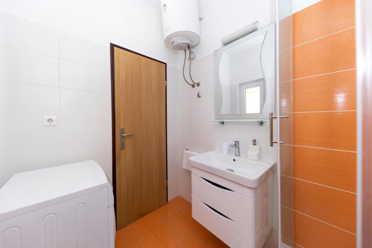 Apartmani Valentina Zadar Exterior foto